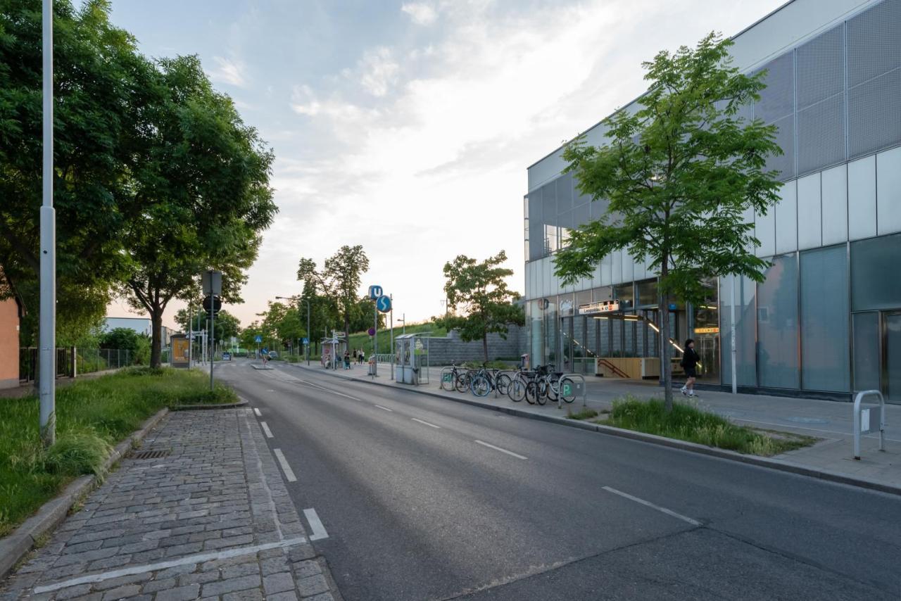 Gruene Ruhelage, 20 Minuten Ins Zentrum Und Parkgarage Wien Eksteriør billede